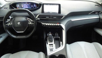 Peugeot 3008 BlueHDi 120 EAT6 S&S Allure (16)
