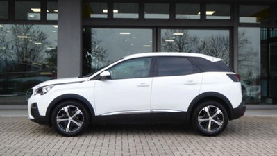 Peugeot 3008 BlueHDi 120 EAT6 S&S Allure (2)