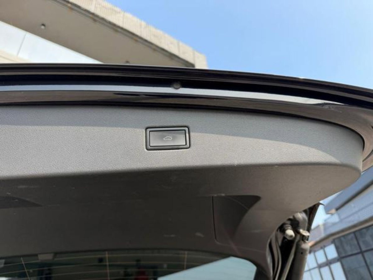 Volkswagen Tiguan 2.0 TDI 200 CV SCR DSG 4MOTION R-Line (14)