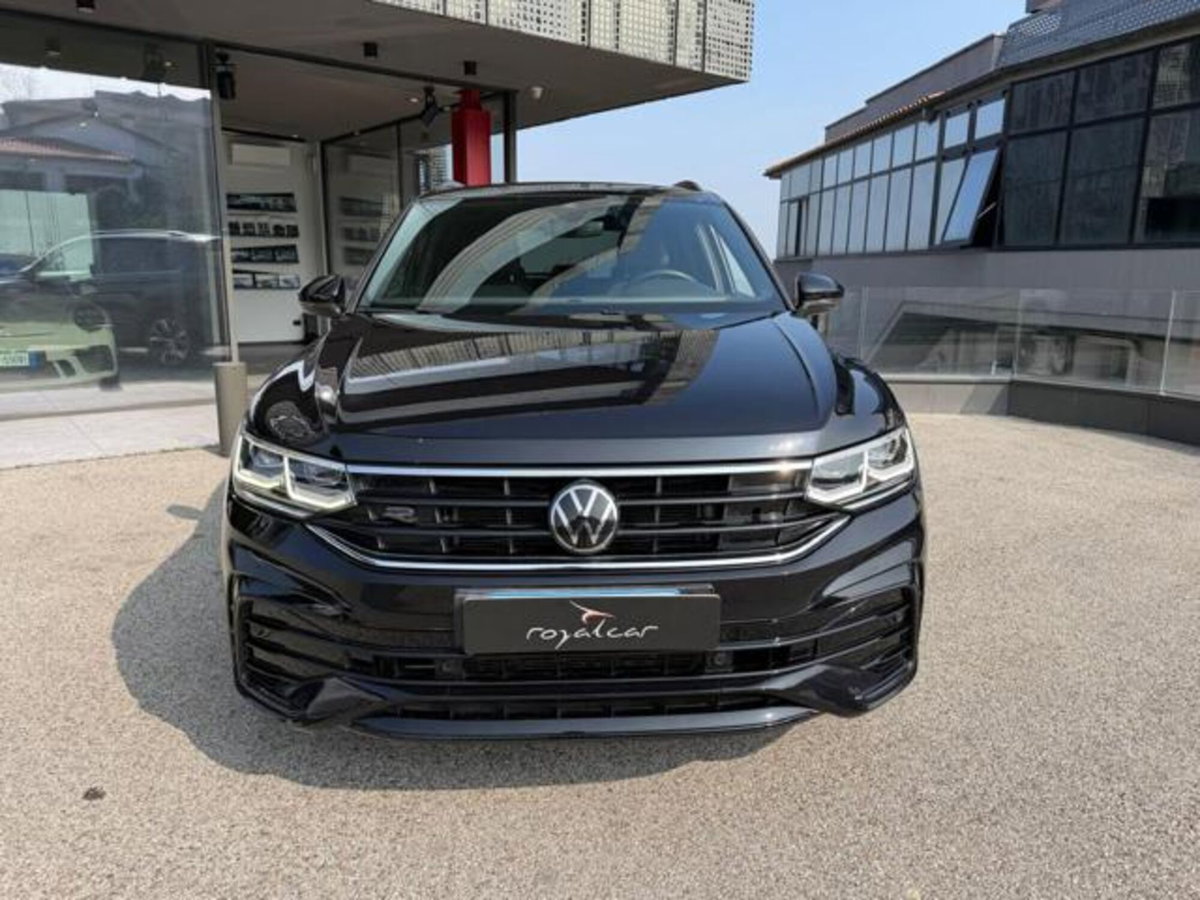 Volkswagen Tiguan 2.0 TDI 200 CV SCR DSG 4MOTION R-Line (2)