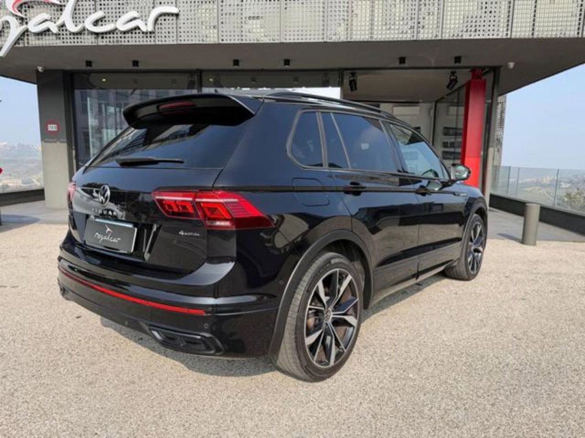 Volkswagen Tiguan 2.0 TDI 200 CV SCR DSG 4MOTION R-Line (4)