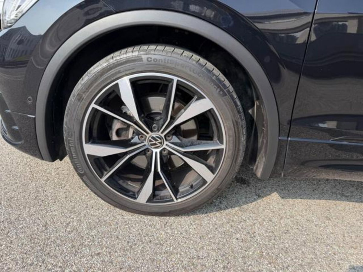 Volkswagen Tiguan 2.0 TDI 200 CV SCR DSG 4MOTION R-Line (5)