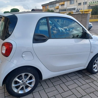 smart Fortwo 70 1.0 Passion (14)