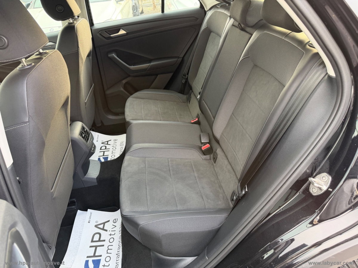 Volkswagen T-Roc 1.0 TSI Style (14)