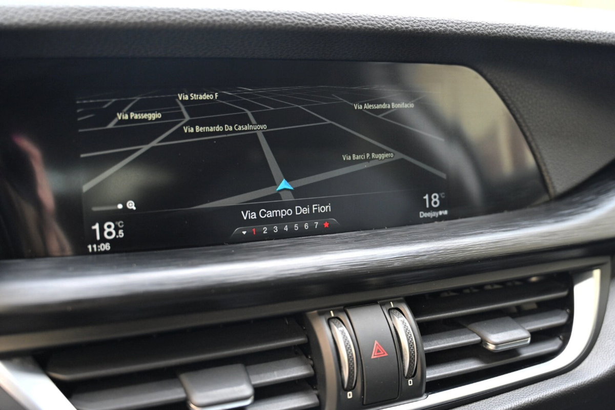 Alfa Romeo Stelvio Stelvio 2.2 Turbodiesel 210 CV AT8 Q4 Super (18)