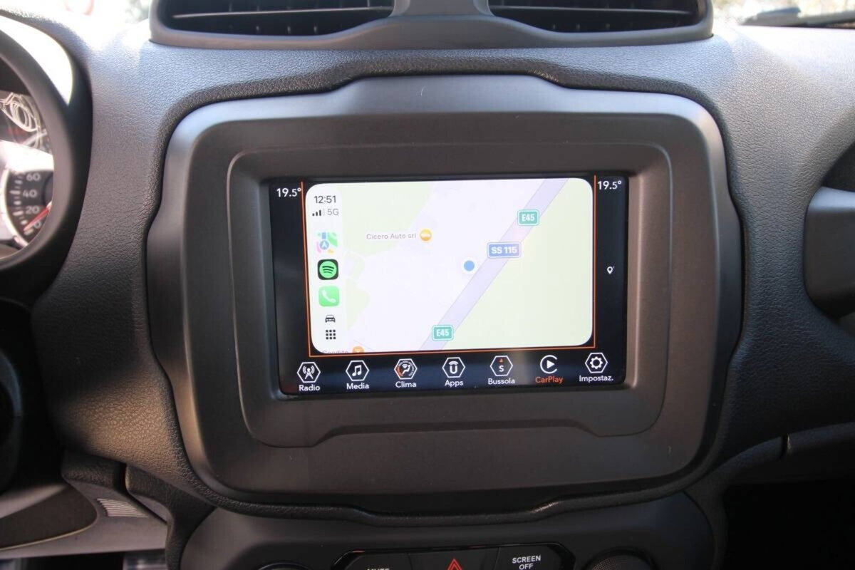 Jeep Renegade 1.6 Mjt DDCT 120 CV Limited (10)