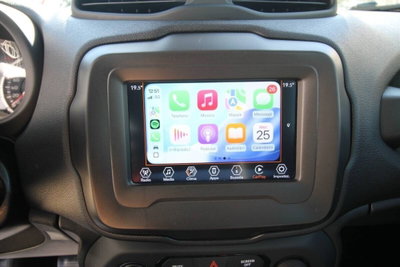 Jeep Renegade 1.6 Mjt DDCT 120 CV Limited (11)