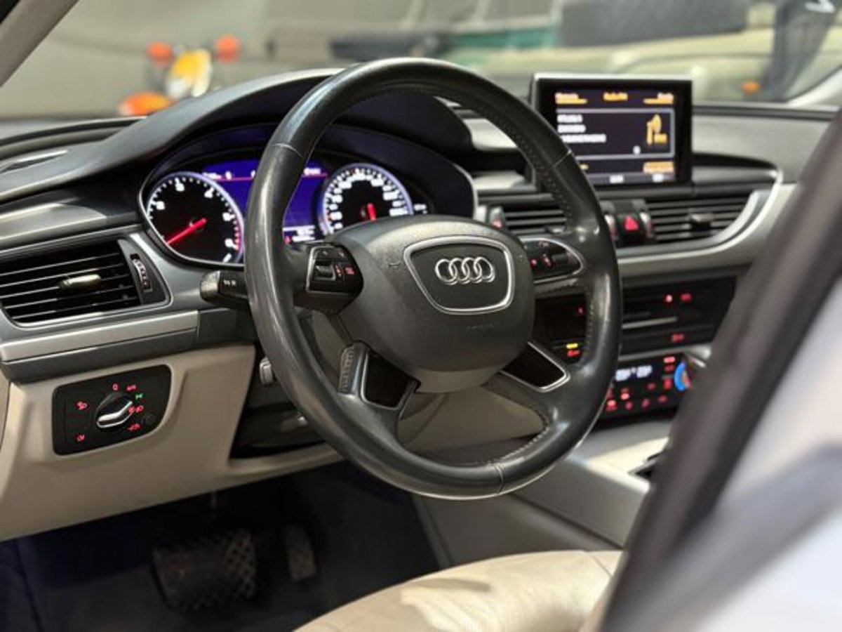Audi A6 Avant 3.0 TDI S tronic quattro edition (9)