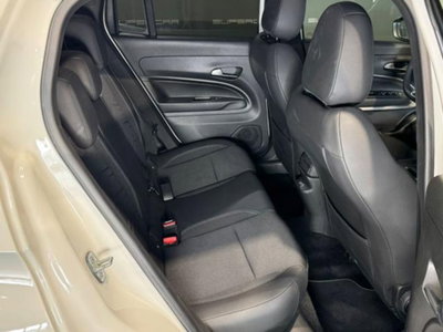 Jeep Avenger 1.2 turbo e-hybrid mhev Summit fwd 110cv edct6 (13)