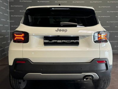 Jeep Avenger 1.2 turbo e-hybrid mhev Summit fwd 110cv edct6 (4)