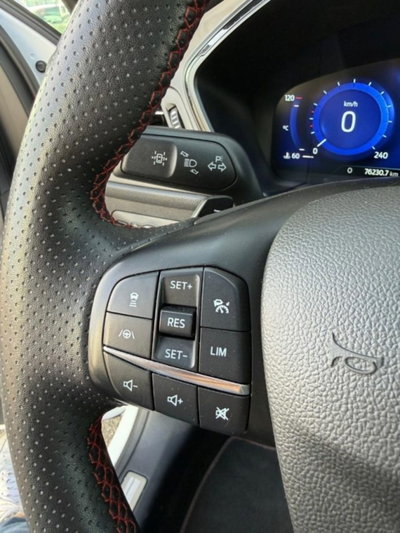 Ford Kuga 1.5 EcoBlue 120 CV aut. 2WD ST-Line X Design (14)