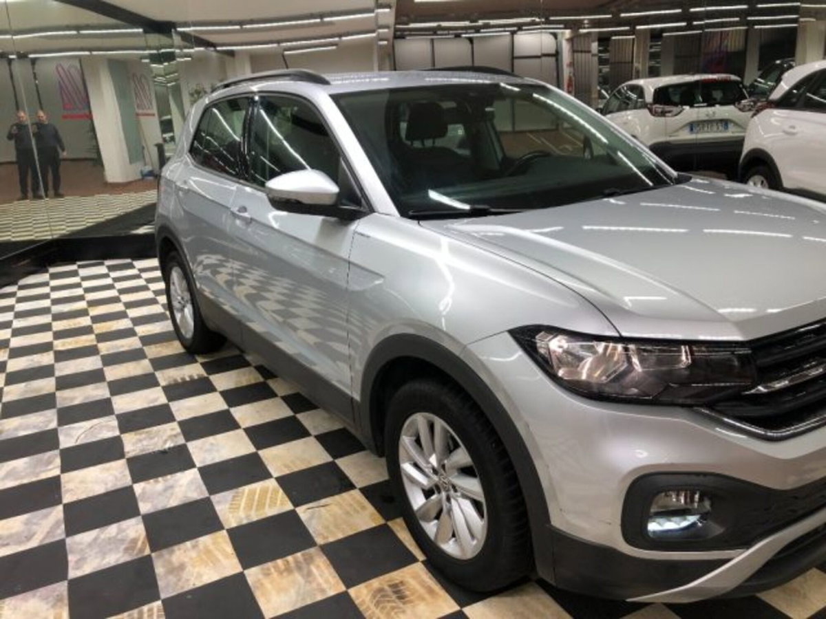 Volkswagen T-Cross 1.6 TDI DSG SCR Style BMT (2)