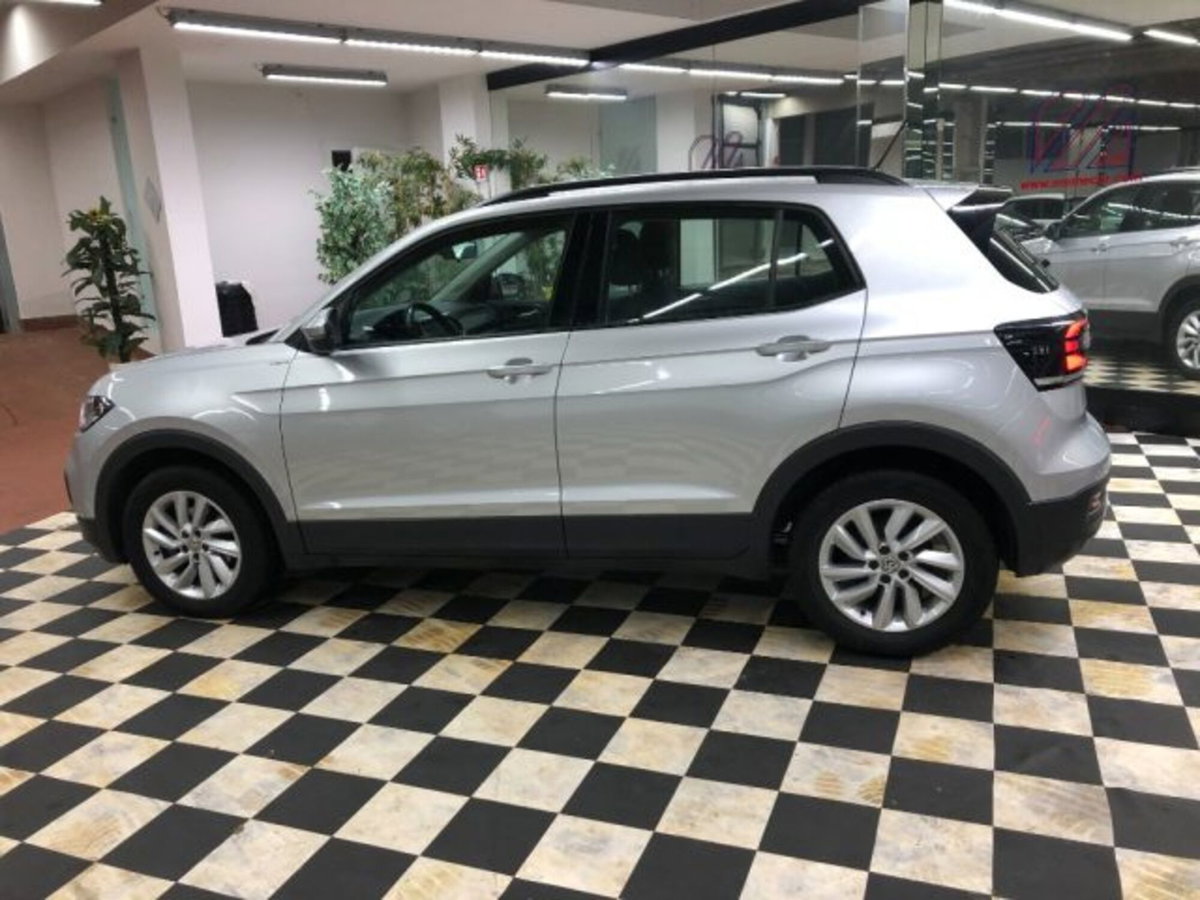 Volkswagen T-Cross 1.6 TDI DSG SCR Style BMT (7)