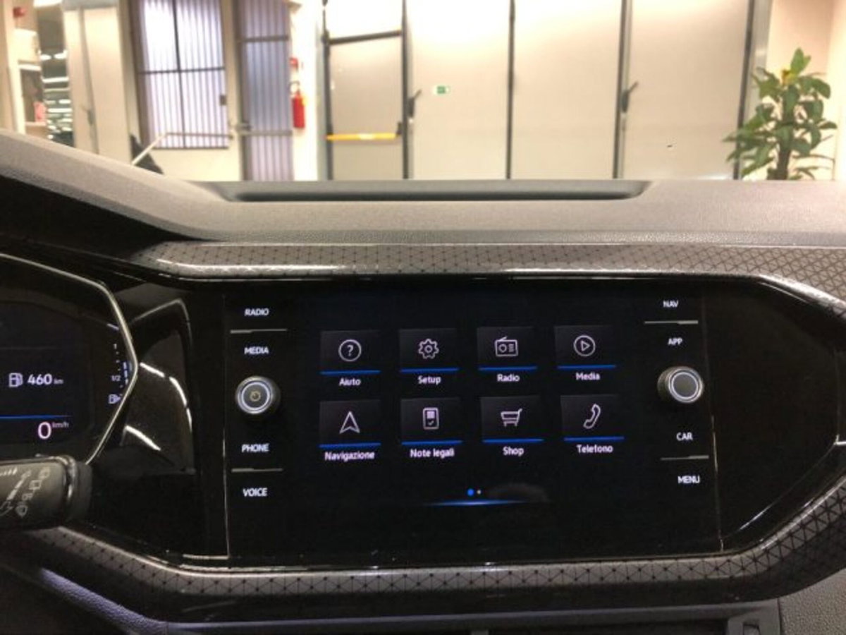 Volkswagen T-Cross 1.6 TDI DSG SCR Advanced BMT (16)