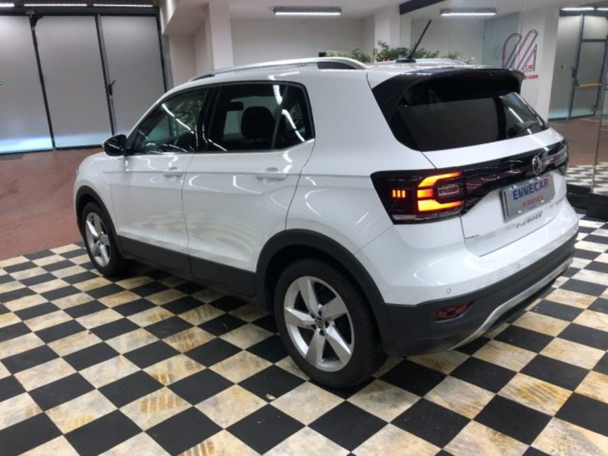 Volkswagen T-Cross 1.6 TDI DSG SCR Advanced BMT (4)