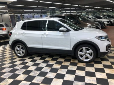 Volkswagen T-Cross 1.6 TDI DSG SCR Advanced BMT (8)
