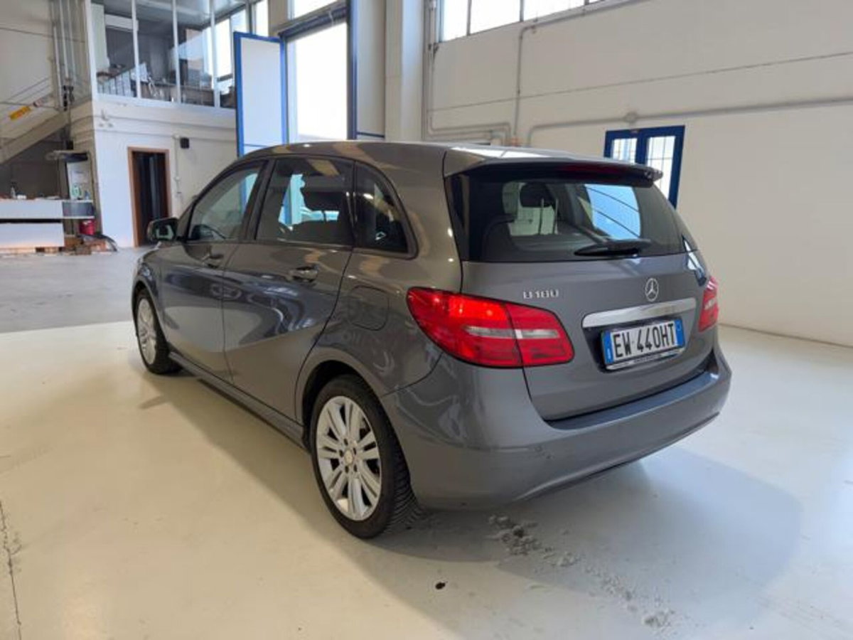 Mercedes-Benz Classe B 180 CDI Executive (3)