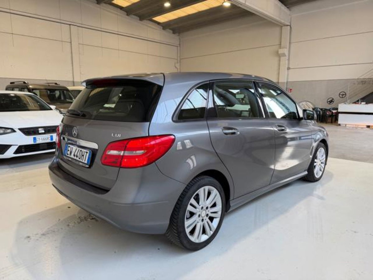 Mercedes-Benz Classe B 180 CDI Executive (5)