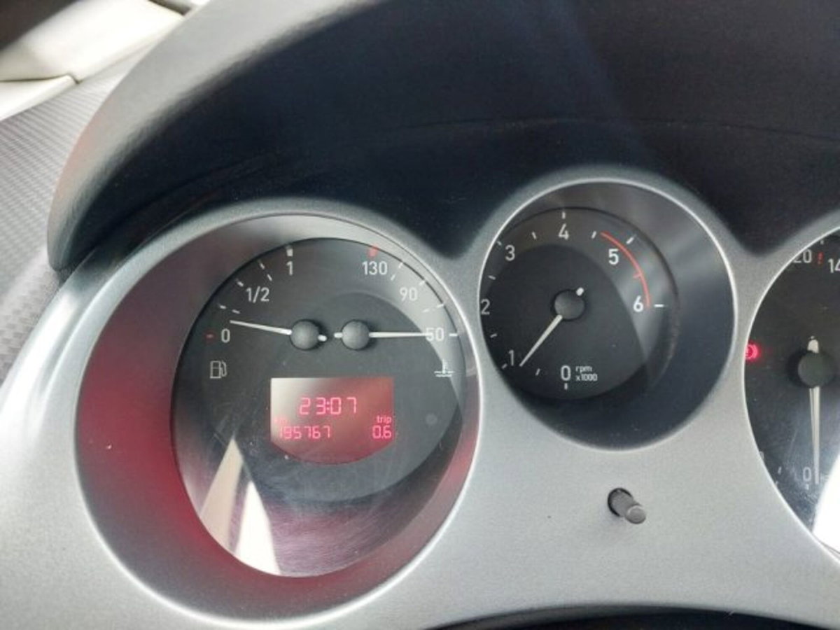 SEAT Altea 1.9 TDI DPF Style (11)