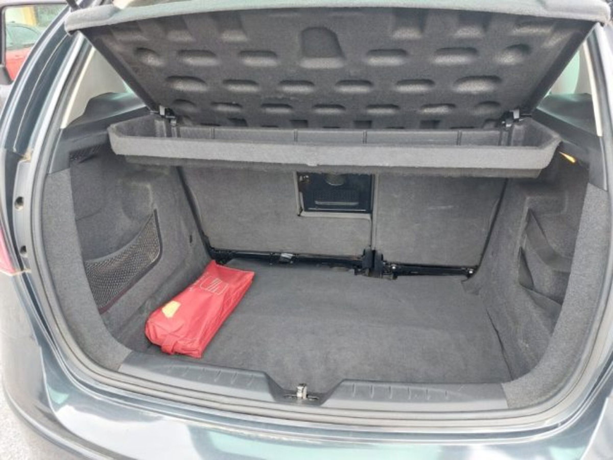 SEAT Altea 1.9 TDI DPF Style (8)