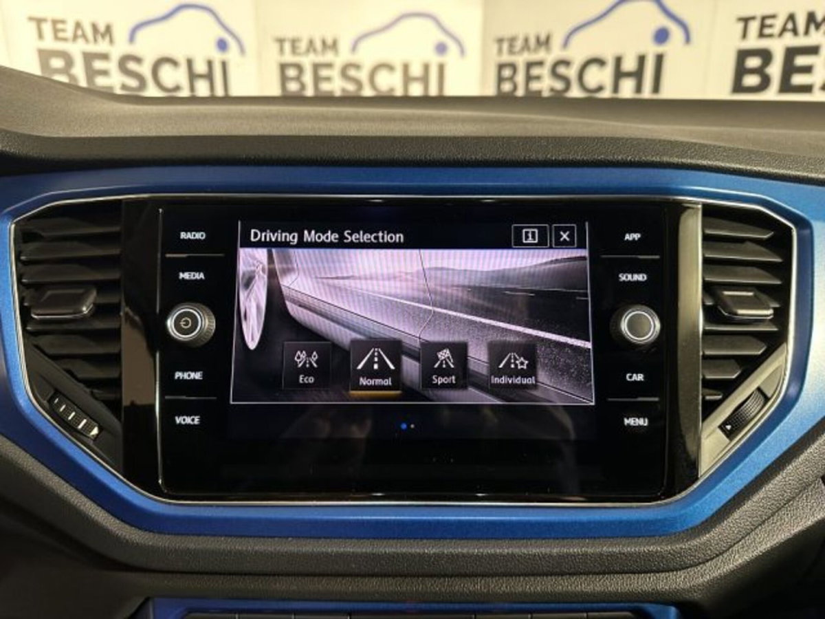 Volkswagen T-Roc 1.5 tsi Style (10)