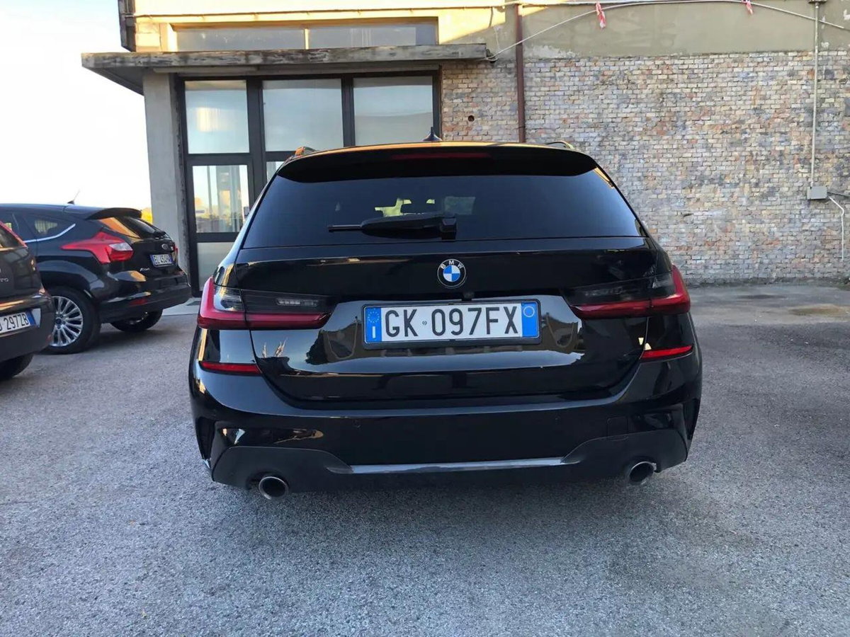 BMW Serie 3 Touring 330d 48V  Msport (4)