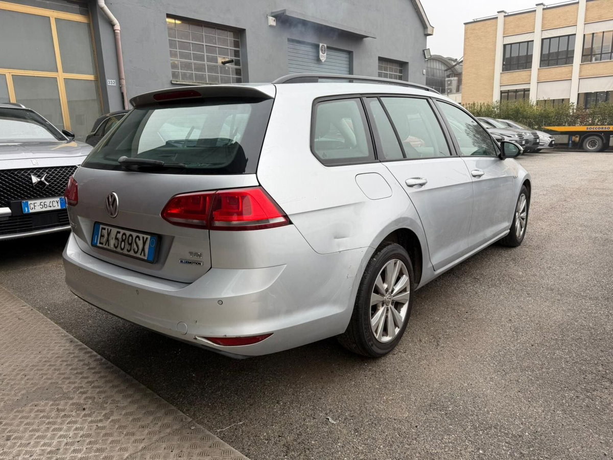 Volkswagen Golf Variant 1.4 TGI Comfortline BlueMotion (4)