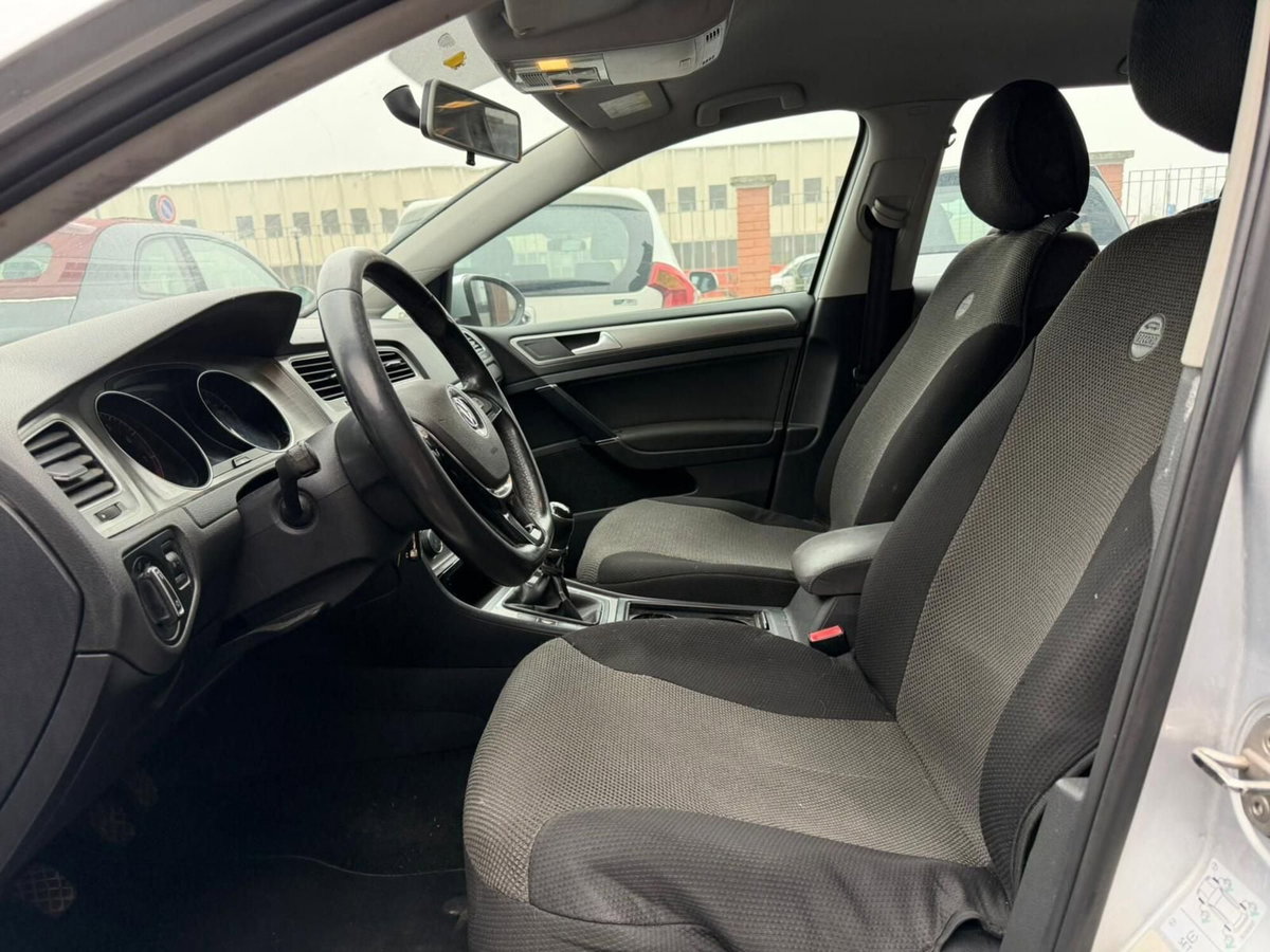 Volkswagen Golf Variant 1.4 TGI Comfortline BlueMotion (7)
