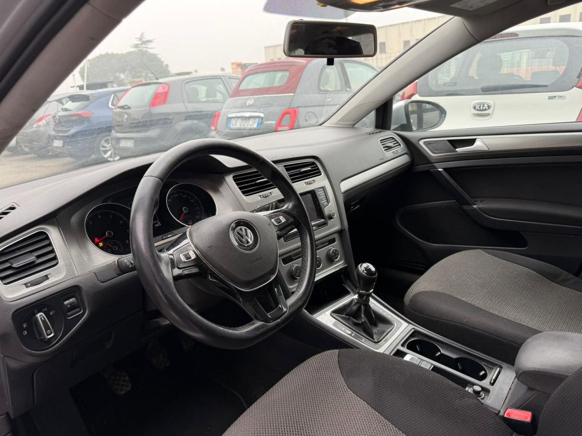 Volkswagen Golf Variant 1.4 TGI Comfortline BlueMotion (9)