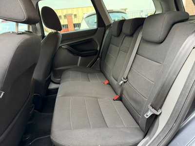 Ford Focus Station Wagon 1.6 120 CV GPL SW Titanium (8)