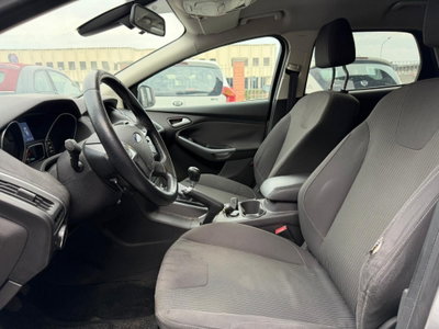 Ford Focus Station Wagon 1.6 TDCi 115 CV SW (8)