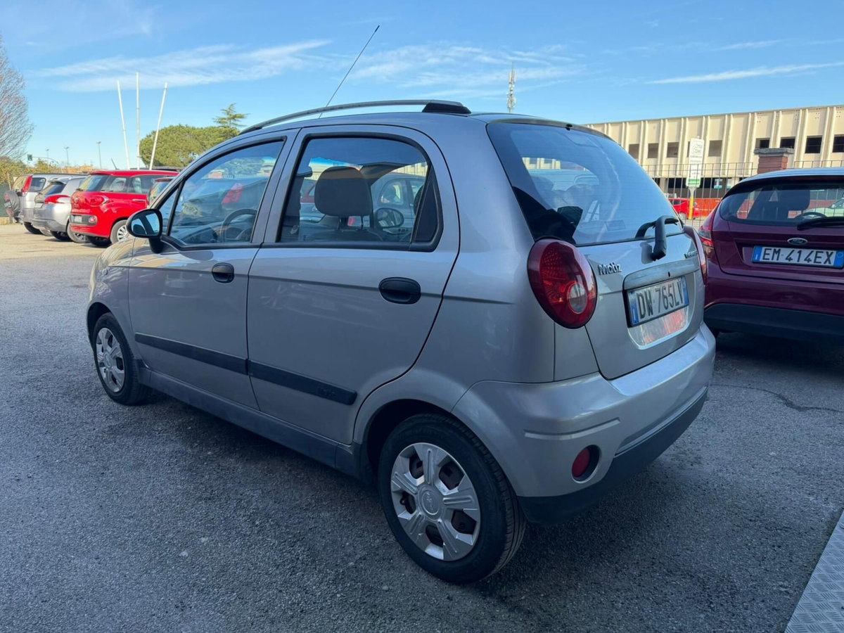 Chevrolet Matiz 800 SE Chic (7)