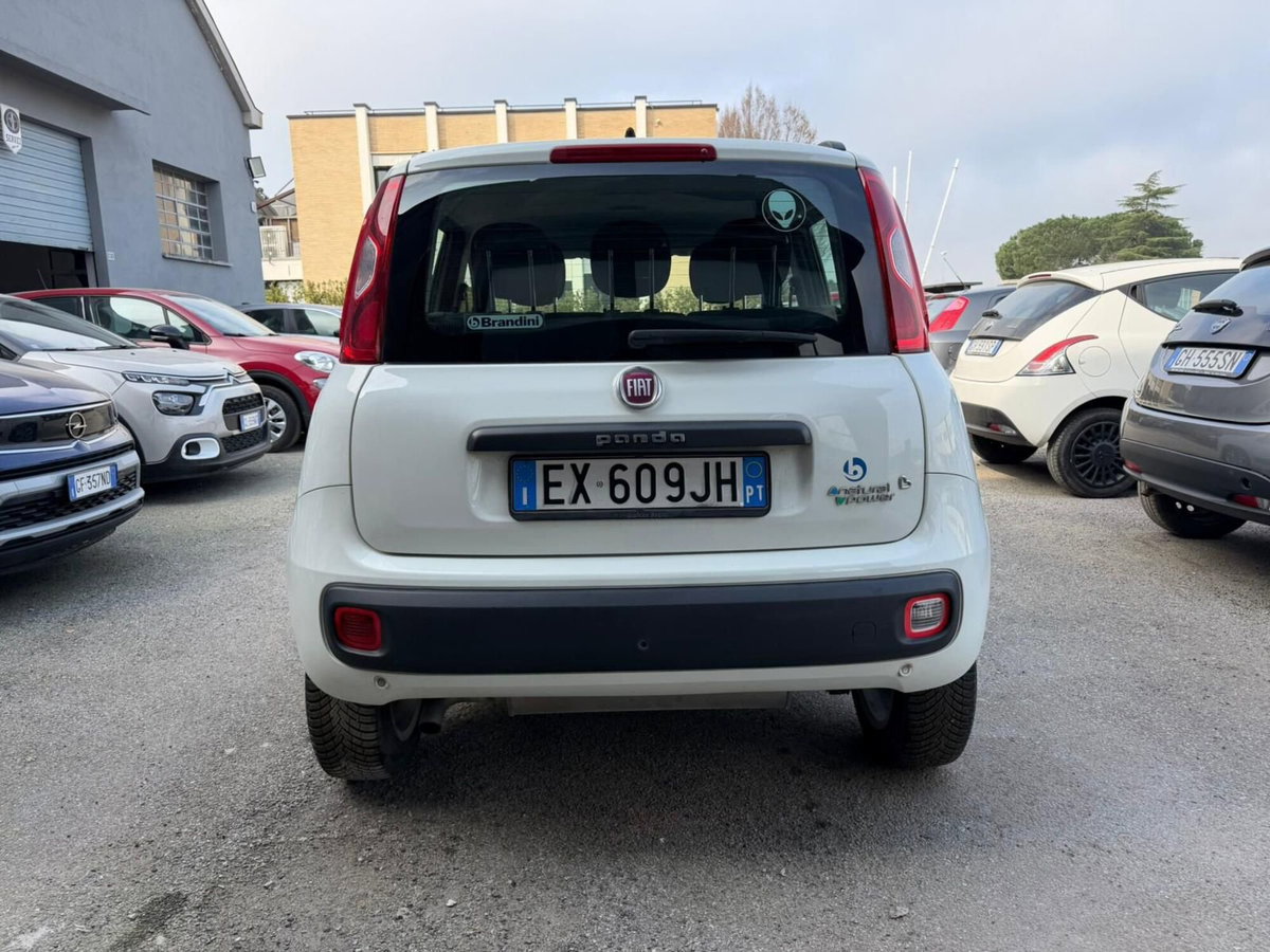 Fiat Panda 0.9 TwinAir Turbo Natural Power Lounge (6)