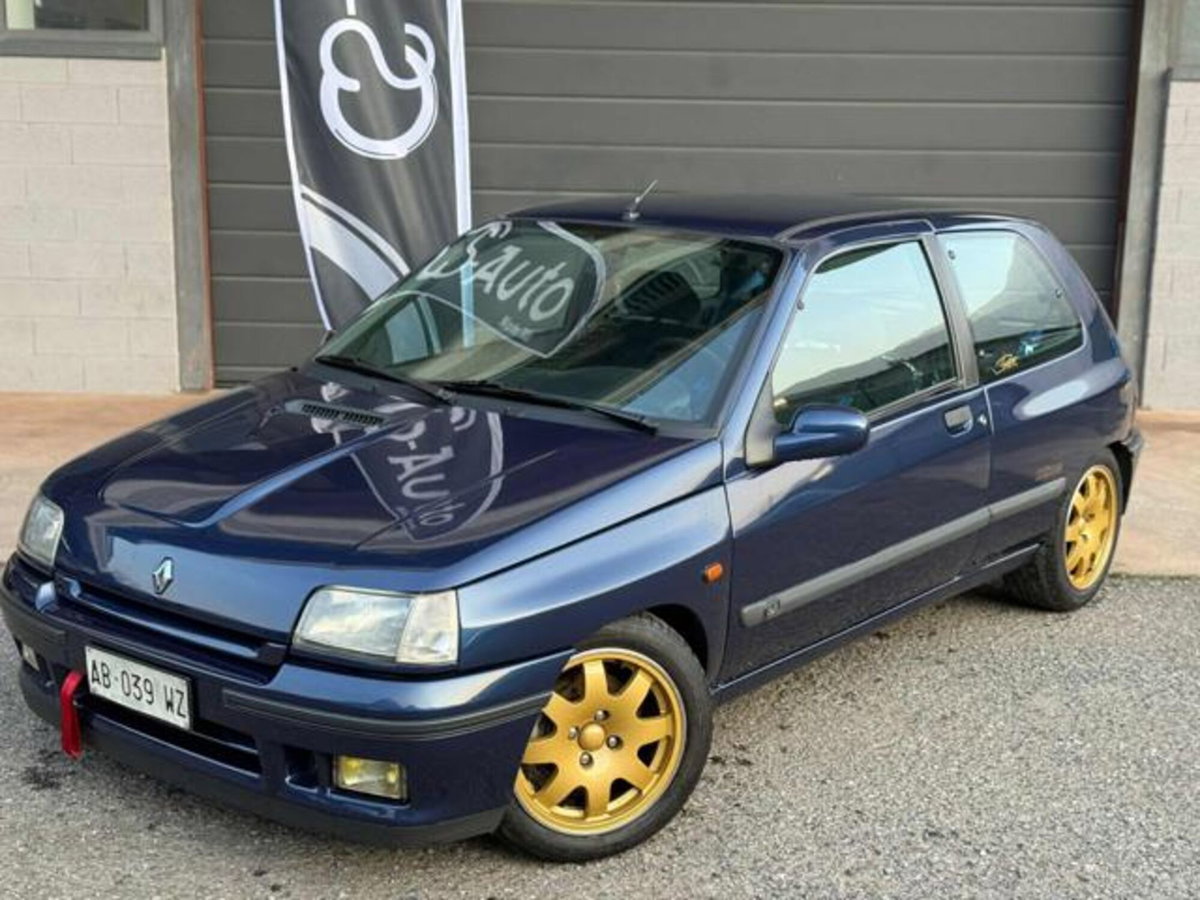 Renault Clio 16V cat Williams (2)