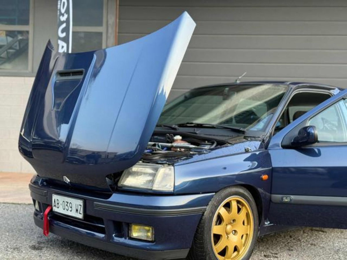 Renault Clio 16V cat Williams (3)