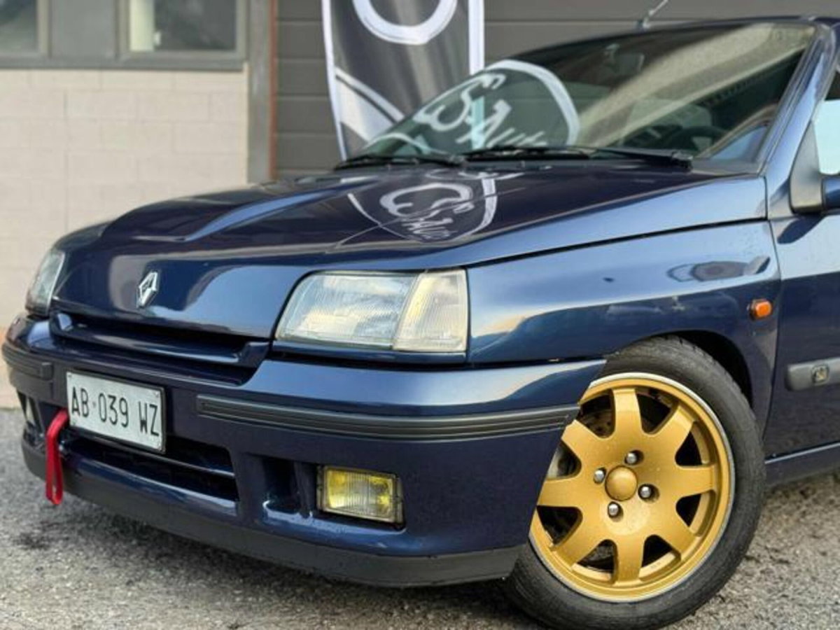 Renault Clio 16V cat Williams (4)