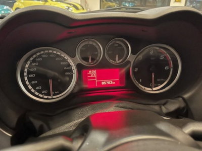 Alfa Romeo MiTo 1.3 JTDm 95 CV S&S Urban (8)