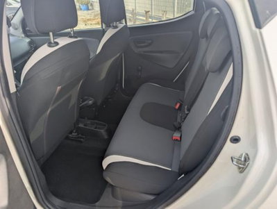 Lancia Ypsilon 1.2 69 CV 5 porte GPL Ecochic Elefantino (10)