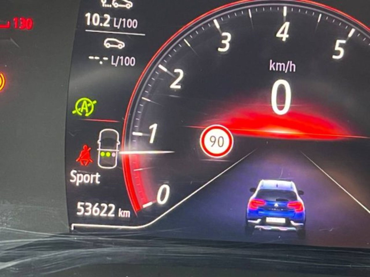 Renault Captur Mild Hybrid 140 CV Techno (12)