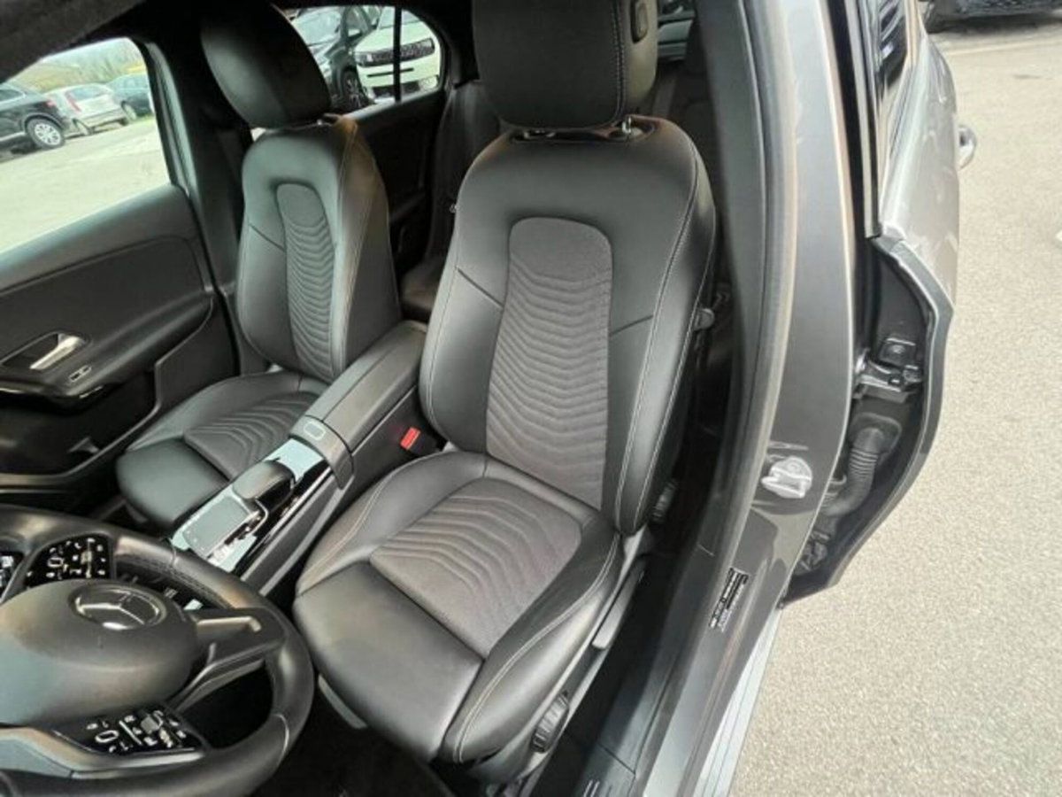 Mercedes-Benz Classe A Sedan 180 d Automatic 4p. Sport (8)