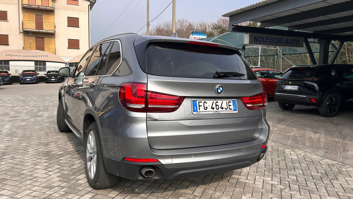 BMW X5 sDrive25d Business (4)