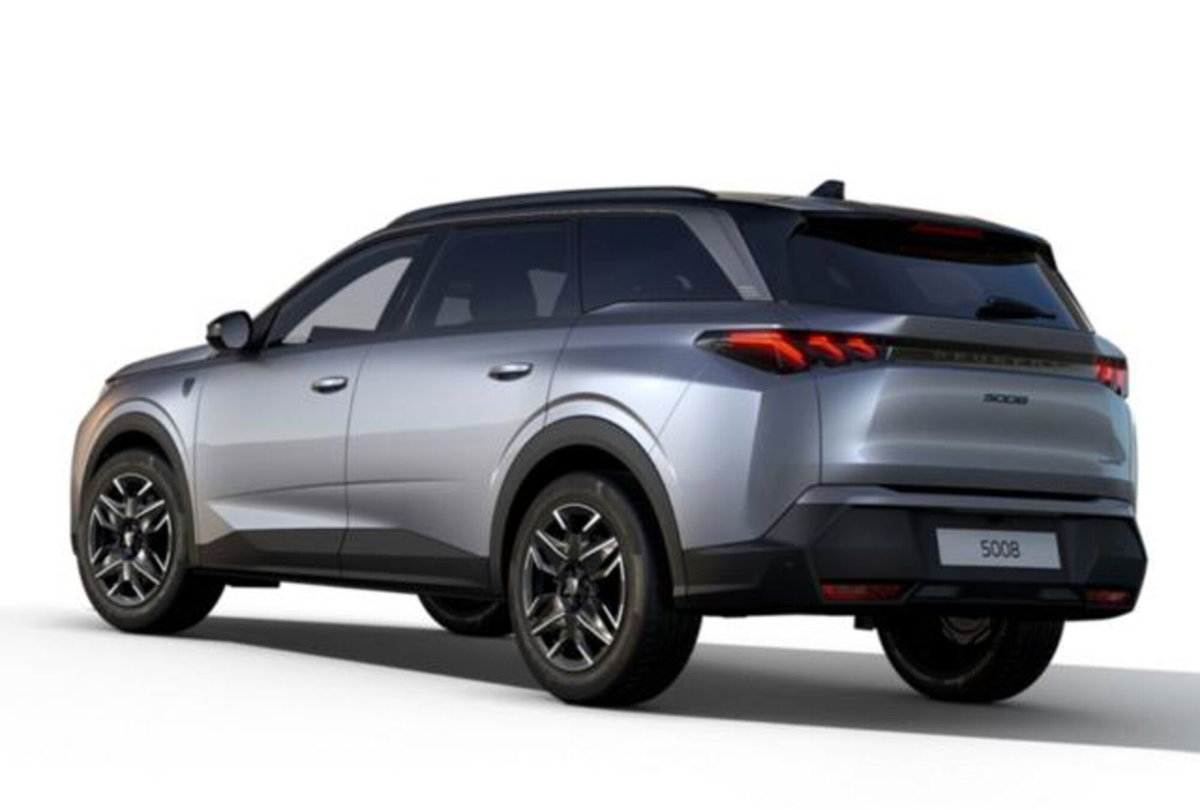 Peugeot 5008 1.2 hybrid GT 145cv 7p.ti e-dcs6 (3)