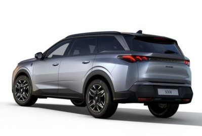 Peugeot 5008 1.2 hybrid GT 145cv 7p.ti e-dcs6 (3)