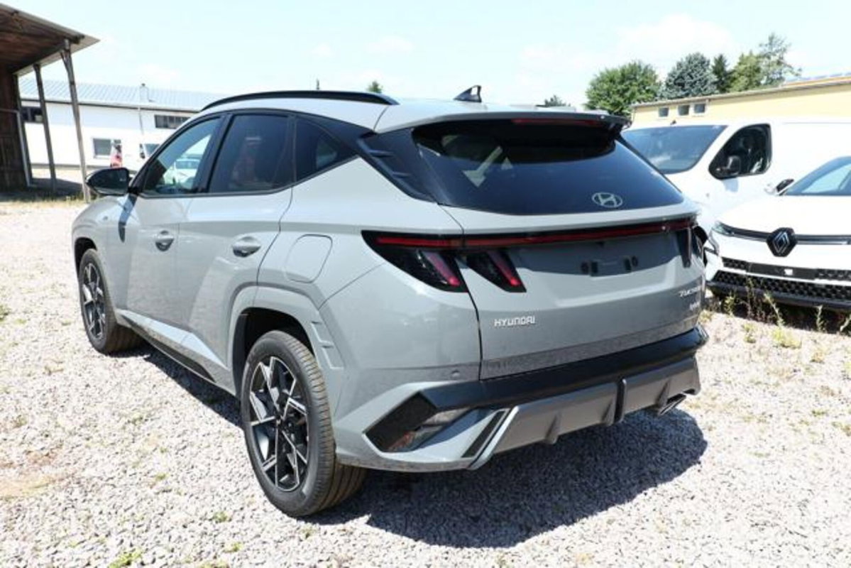 Hyundai Tucson 1.6 hev Dark Line 2wd 239cv auto (3)