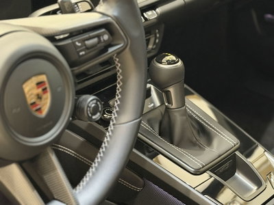 Porsche 911 Coupé 4.0 GT3 con pacchetto Touring (17)