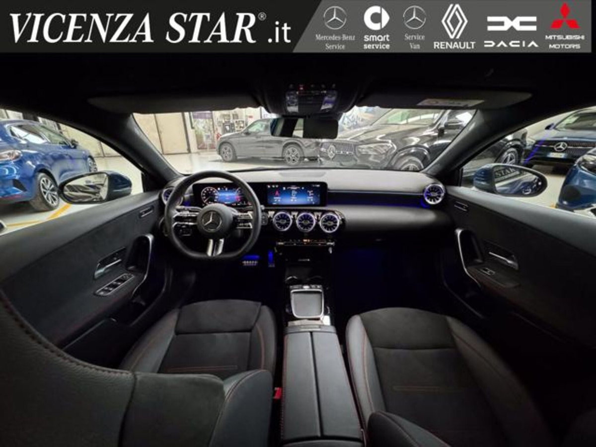 Mercedes-Benz Classe A 180 d AMG Line Premium Plus auto (5)