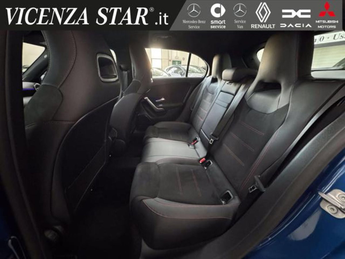 Mercedes-Benz Classe A 180 d AMG Line Premium Plus auto (6)