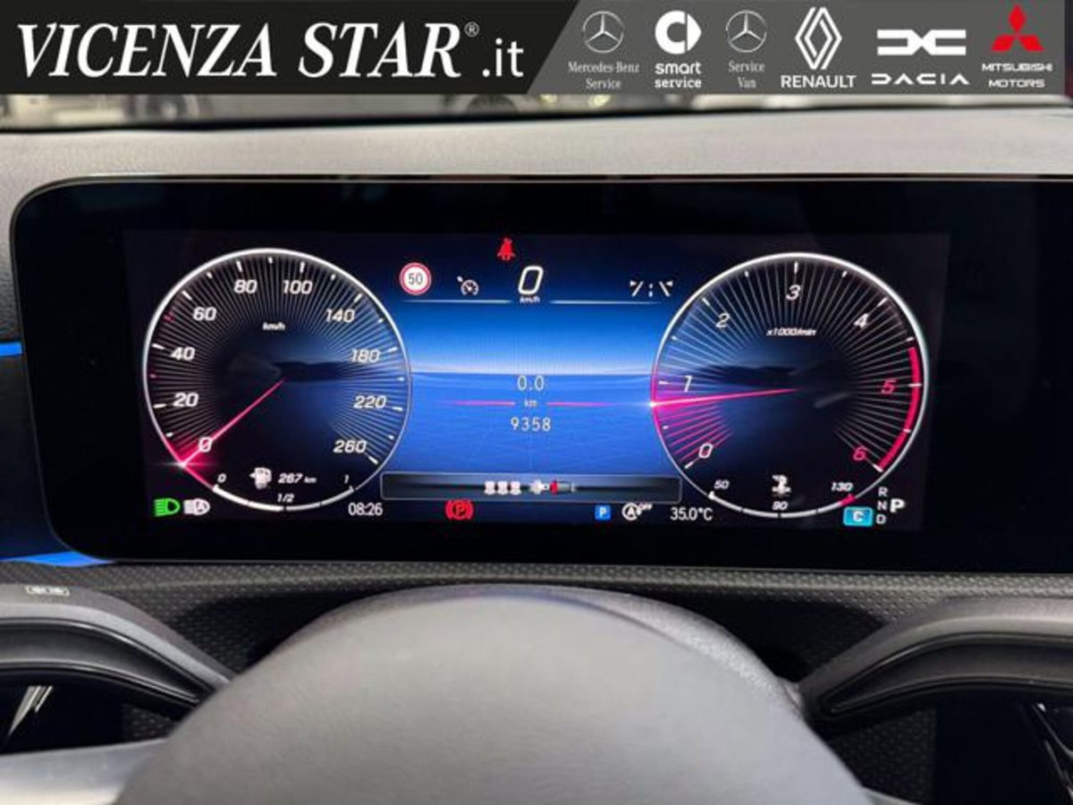 Mercedes-Benz Classe A 200 d AMG Line Premium Plus auto (11)