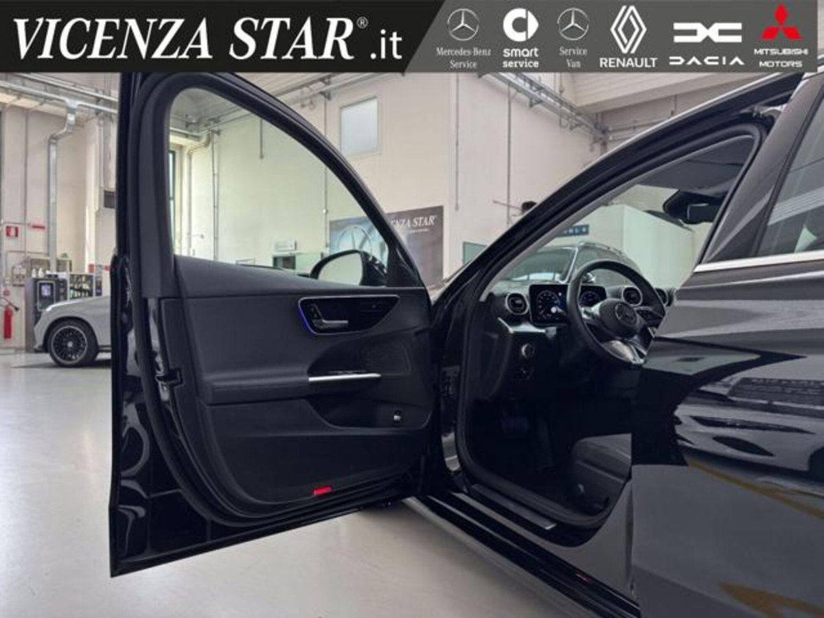 Mercedes-Benz Classe C 200 d Mild hybrid Sport (12)