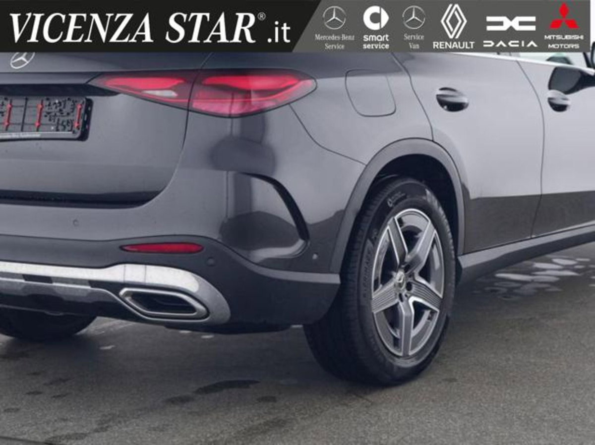 Mercedes-Benz GLC 200 4Matic Mild Hybrid AMG Premium (4)
